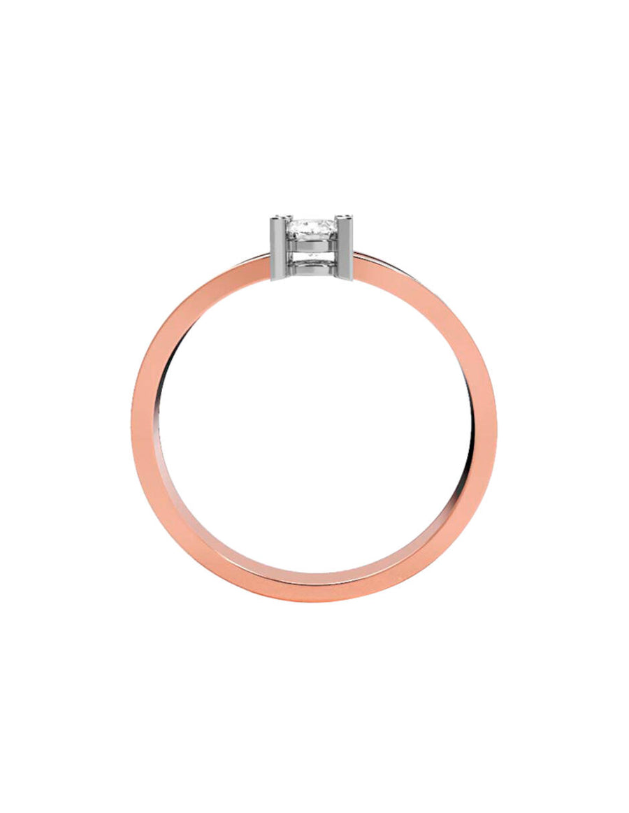 ANILLO DE ORO CON CIRCONIA