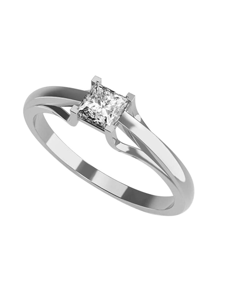 ANILLO DE ORO CON CIRCONIA