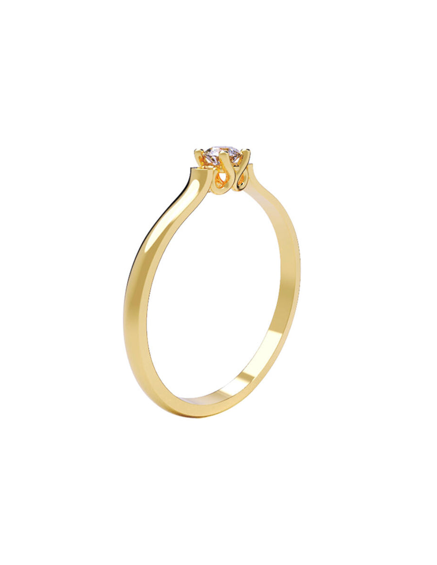 ANILLO DE ORO CON CIRCONIA