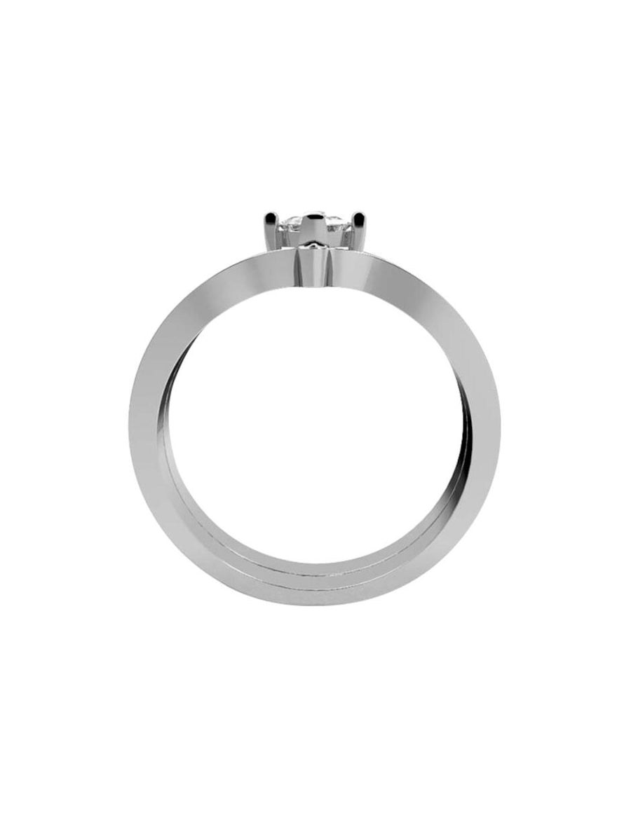 ANILLO DE ORO CON CIRCONIA
