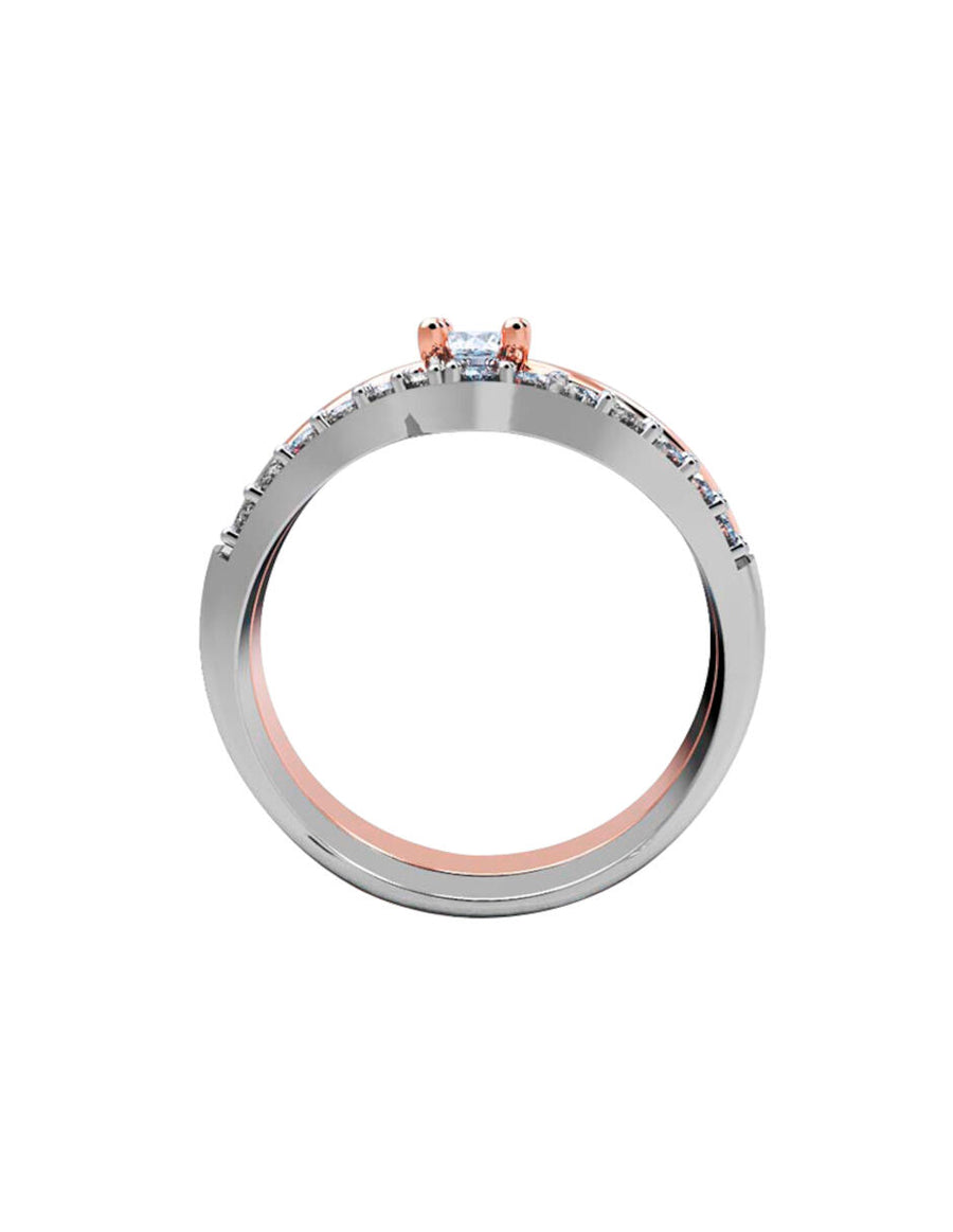 ANILLO DE ORO CON CIRCONIA