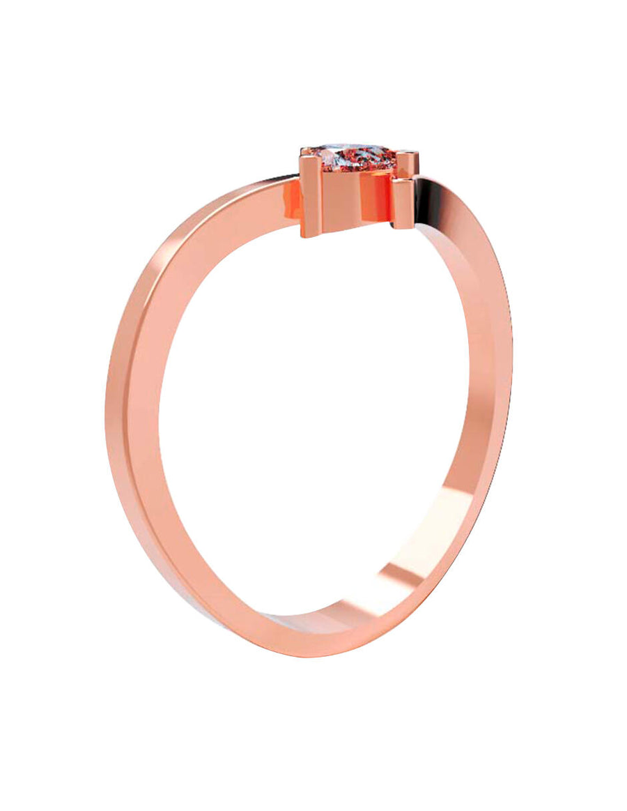 ANILLO DE ORO CON CIRCONIA
