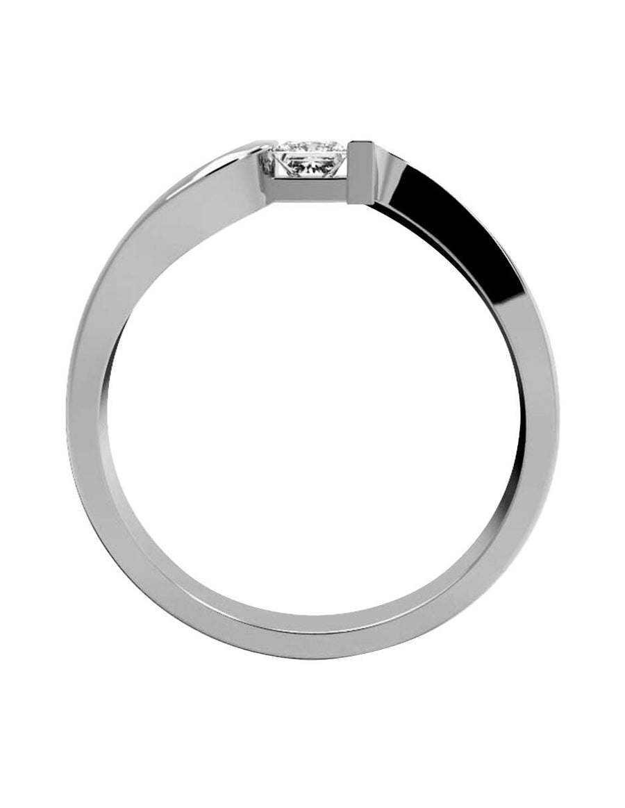 ANILLO DE ORO CON CIRCONIA