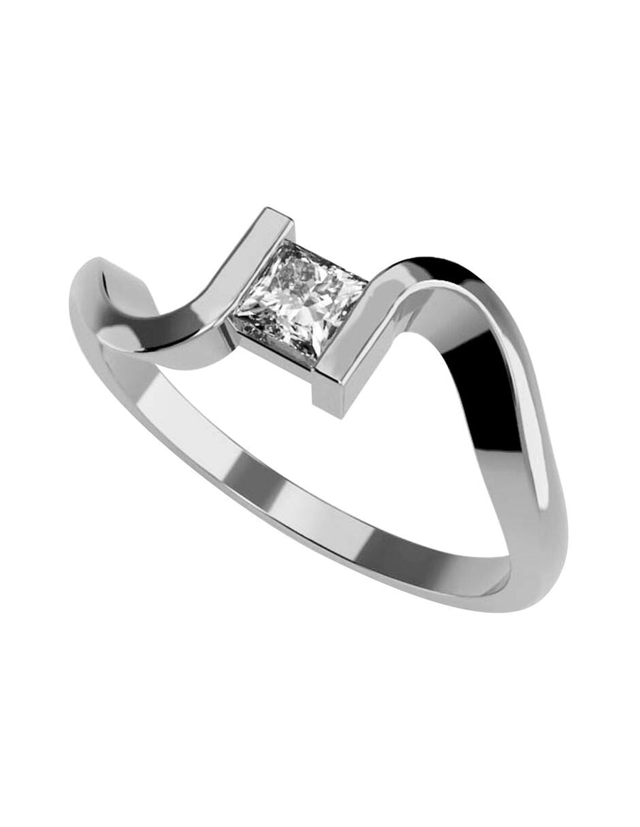 ANILLO DE ORO CON CIRCONIA
