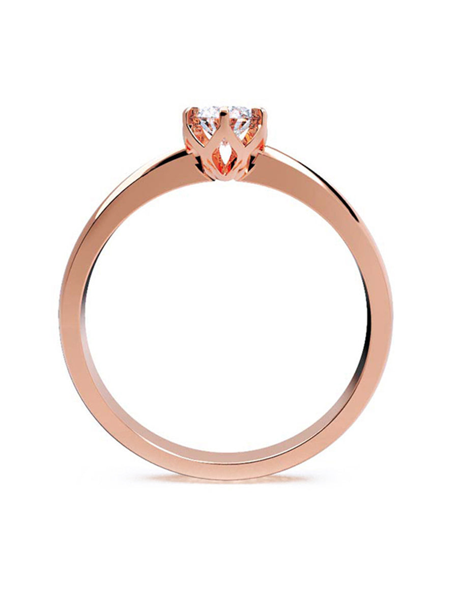 ANILLO DE ORO CON CIRCONIA