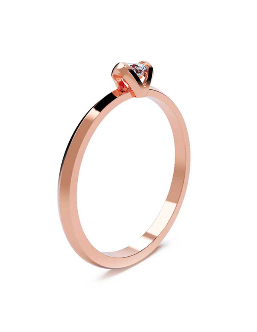 ANILLO DE ORO CON CIRCONIA