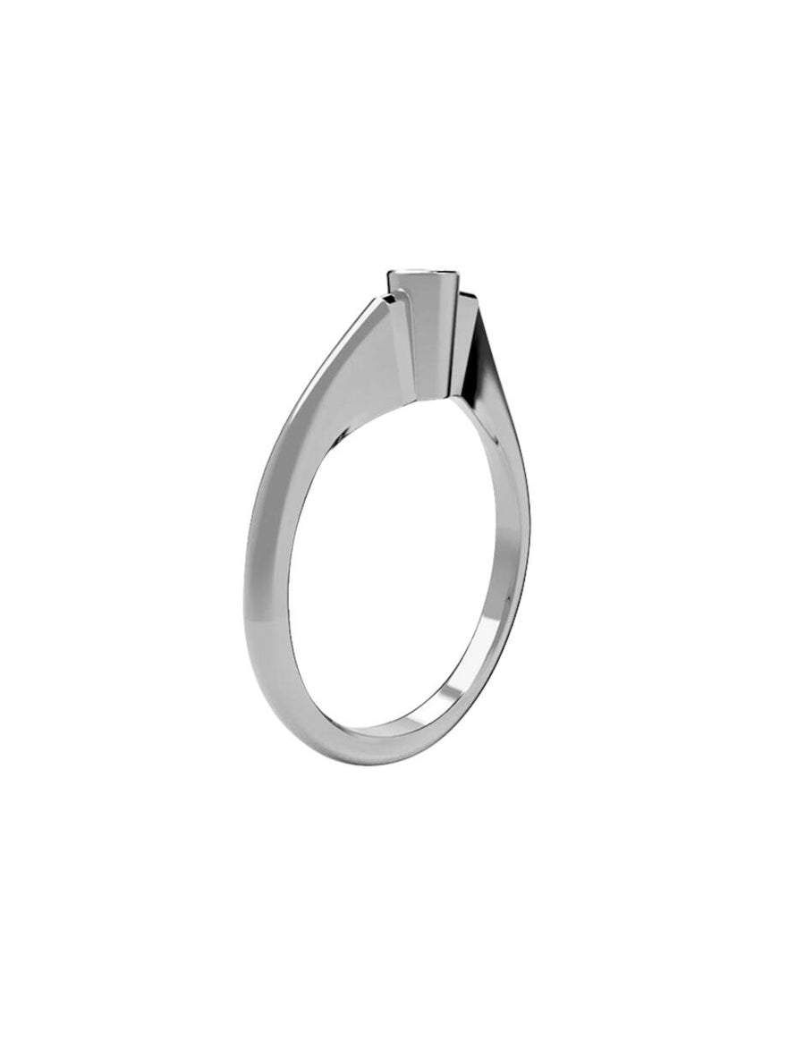 ANILLO DE ORO CON CIRCONIA