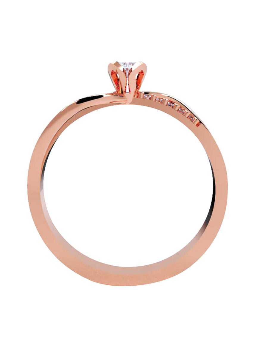 ANILLO DE ORO CON CIRCONIA