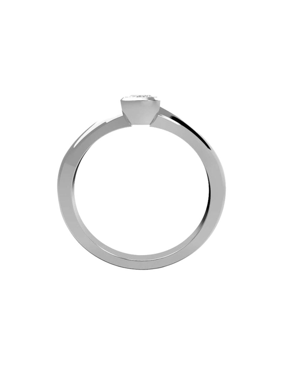 ANILLO DE ORO CON CIRCONIA