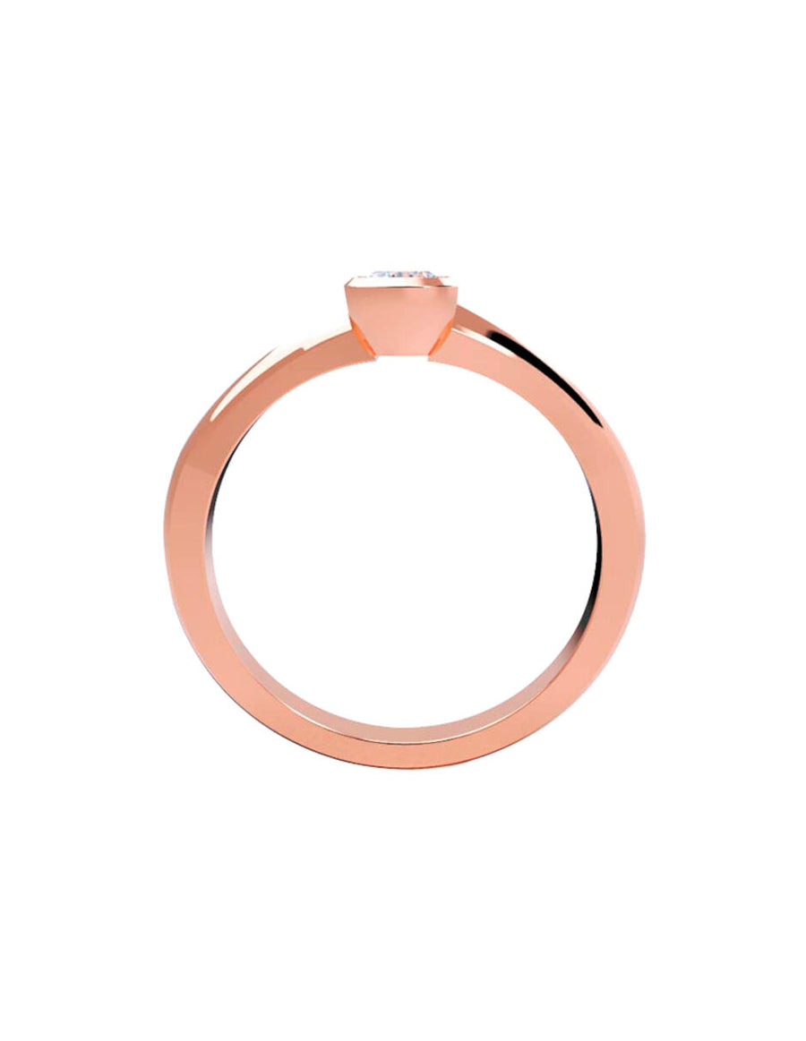 ANILLO DE ORO CON CIRCONIA