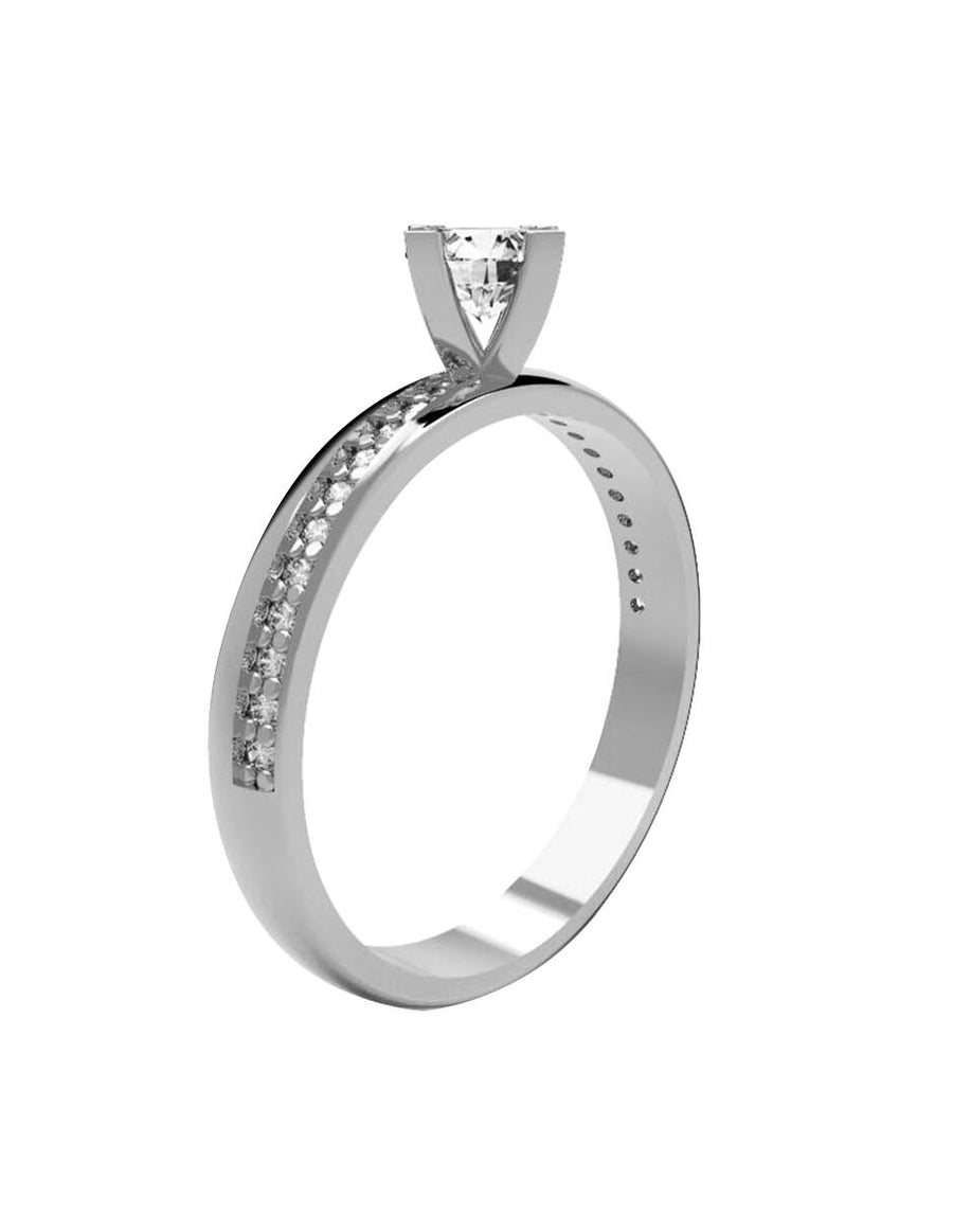 ANILLO DE ORO CON CIRCONIA