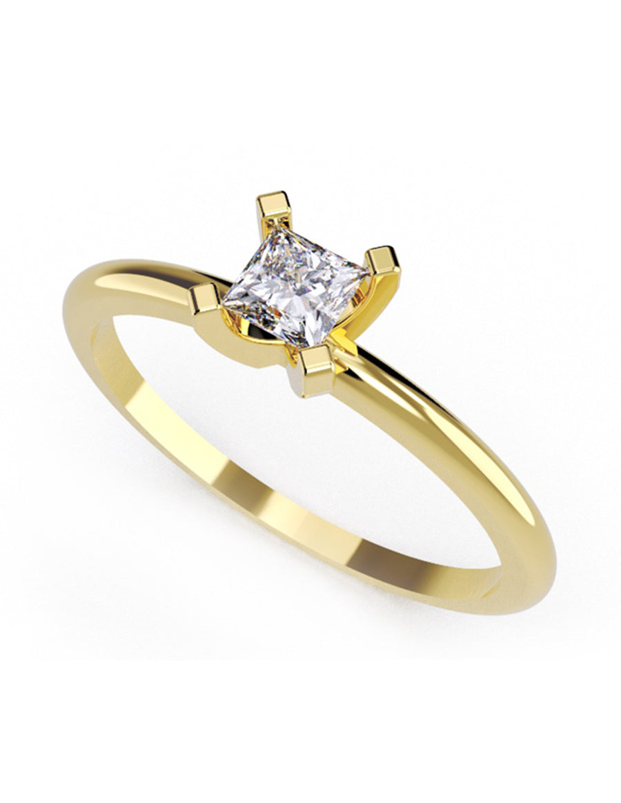 ANILLO DE ORO CON CIRCONIA