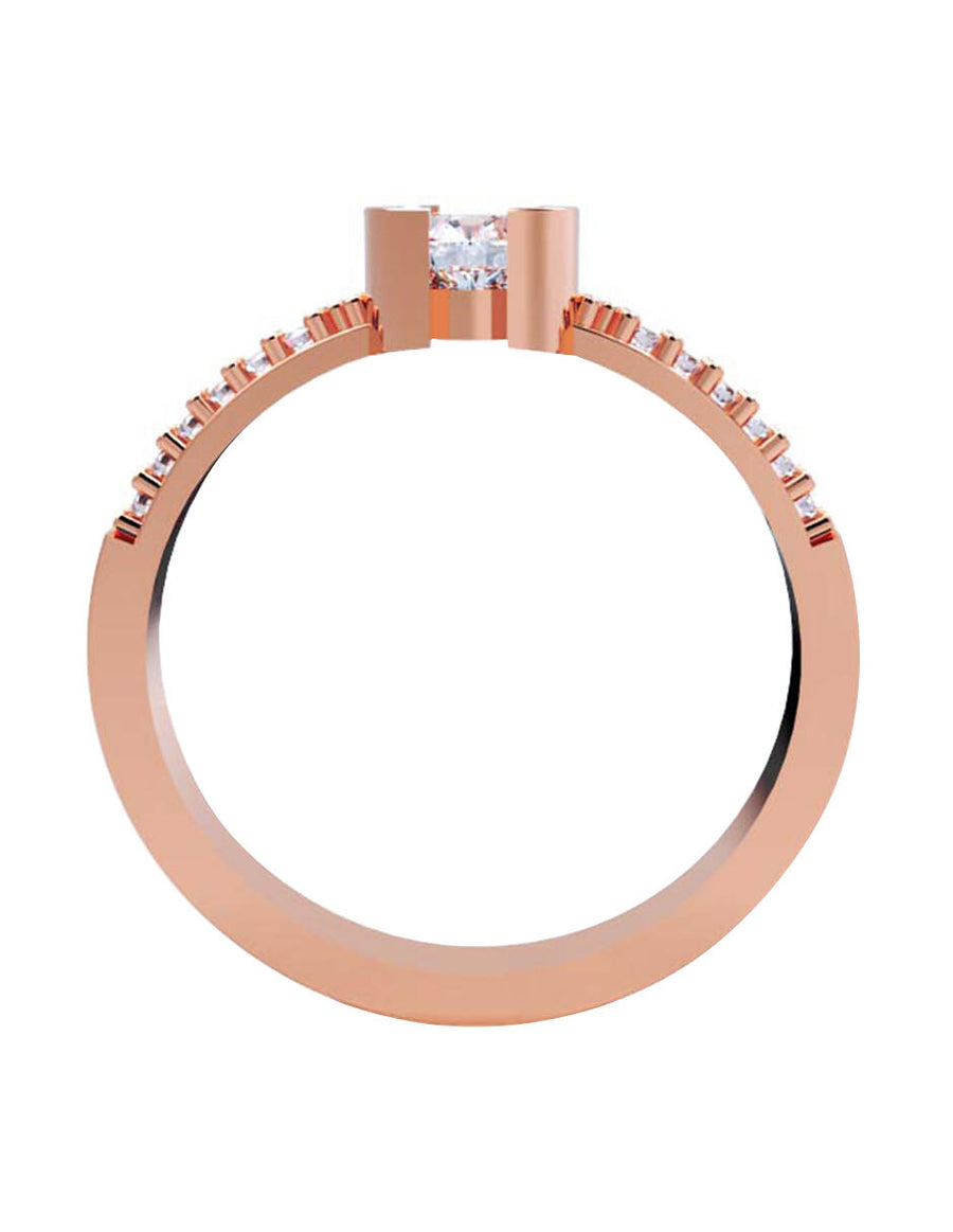 ANILLO DE ORO CON CIRCONIA