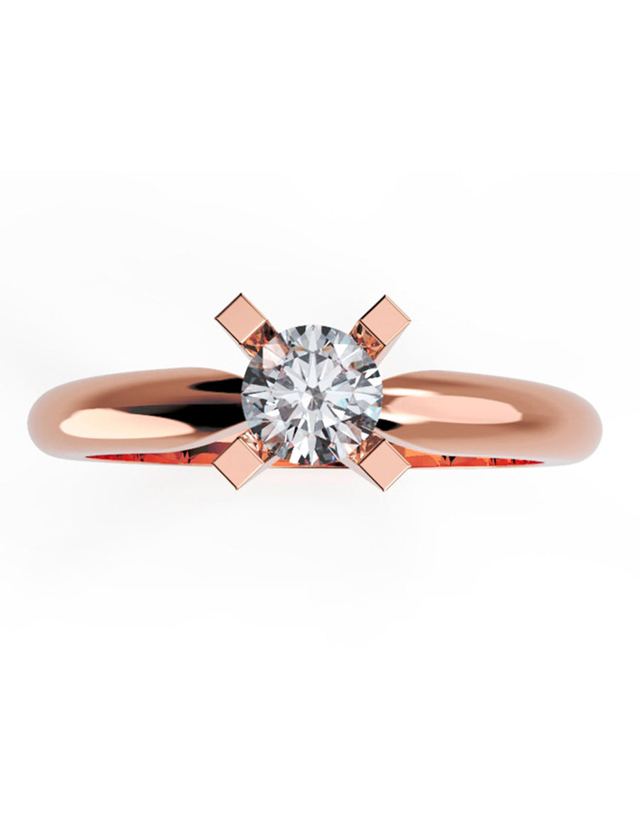 ANILLO DE ORO CON CIRCONIA