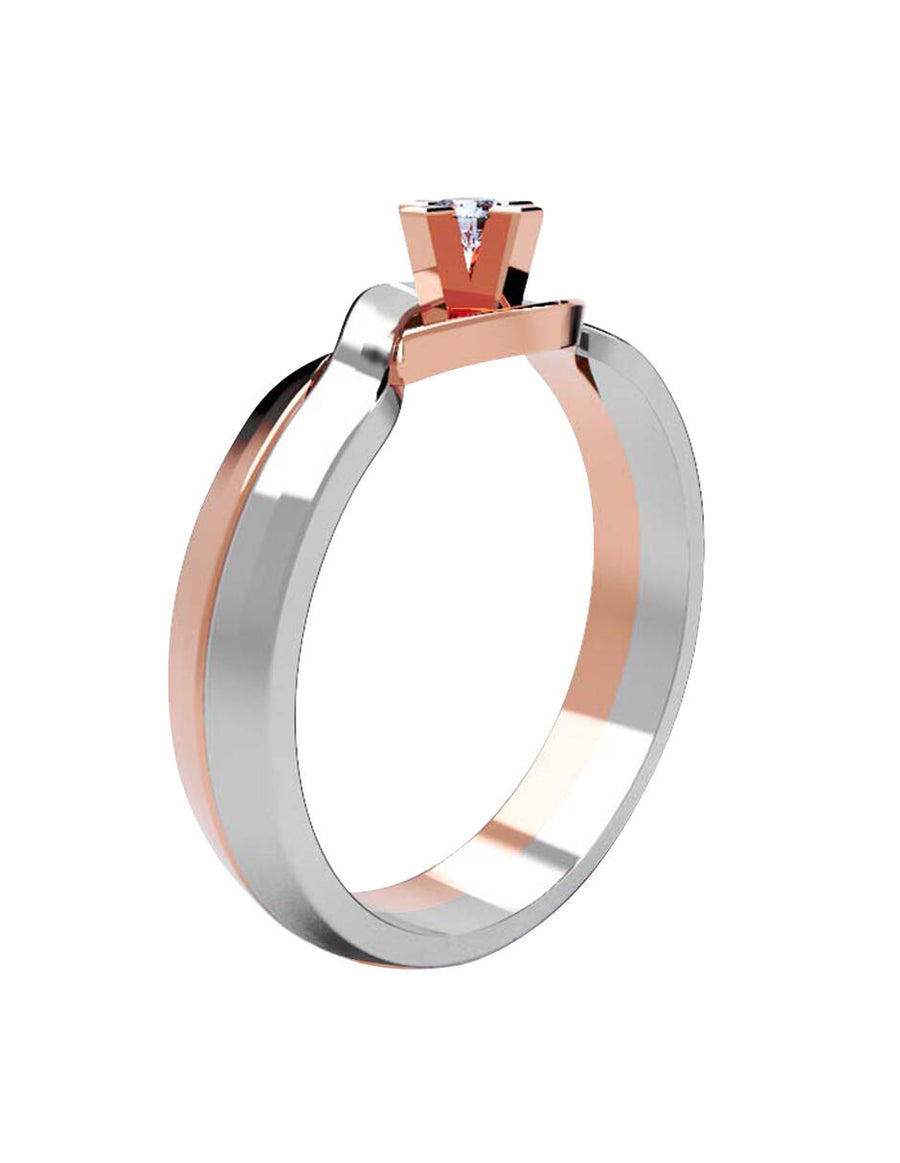 ANILLO DE ORO CON CIRCONIA