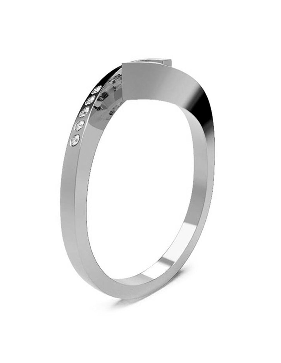 ANILLO DE ORO CON CIRCONIA