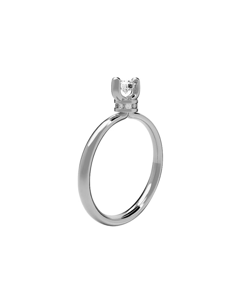 ANILLO DE ORO CON CIRCONIA