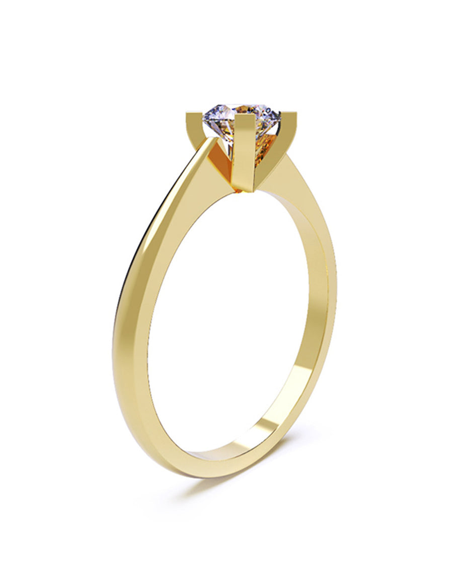 ANILLO DE ORO CON CIRCONIA