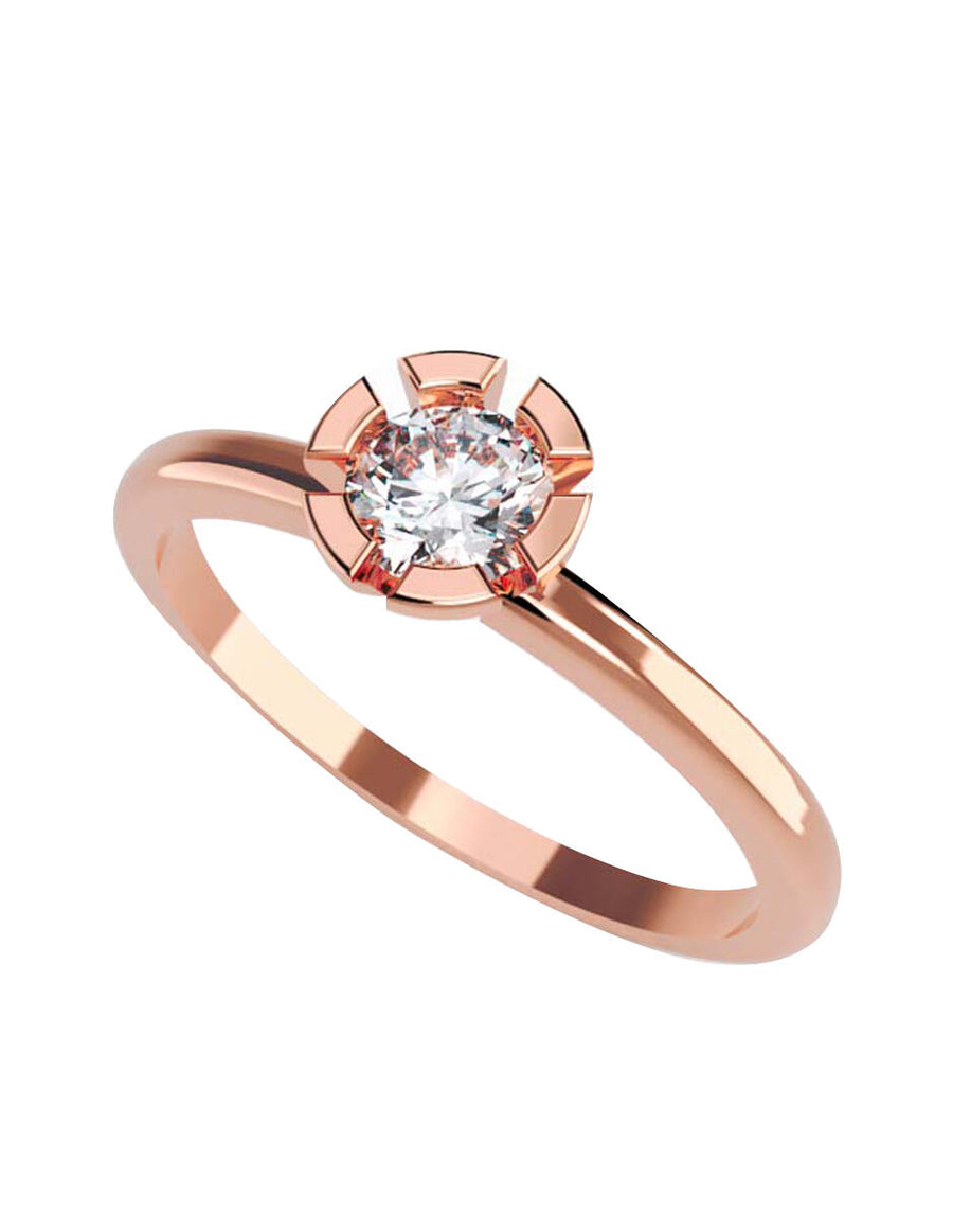 ANILLO DE ORO CON CIRCONIA