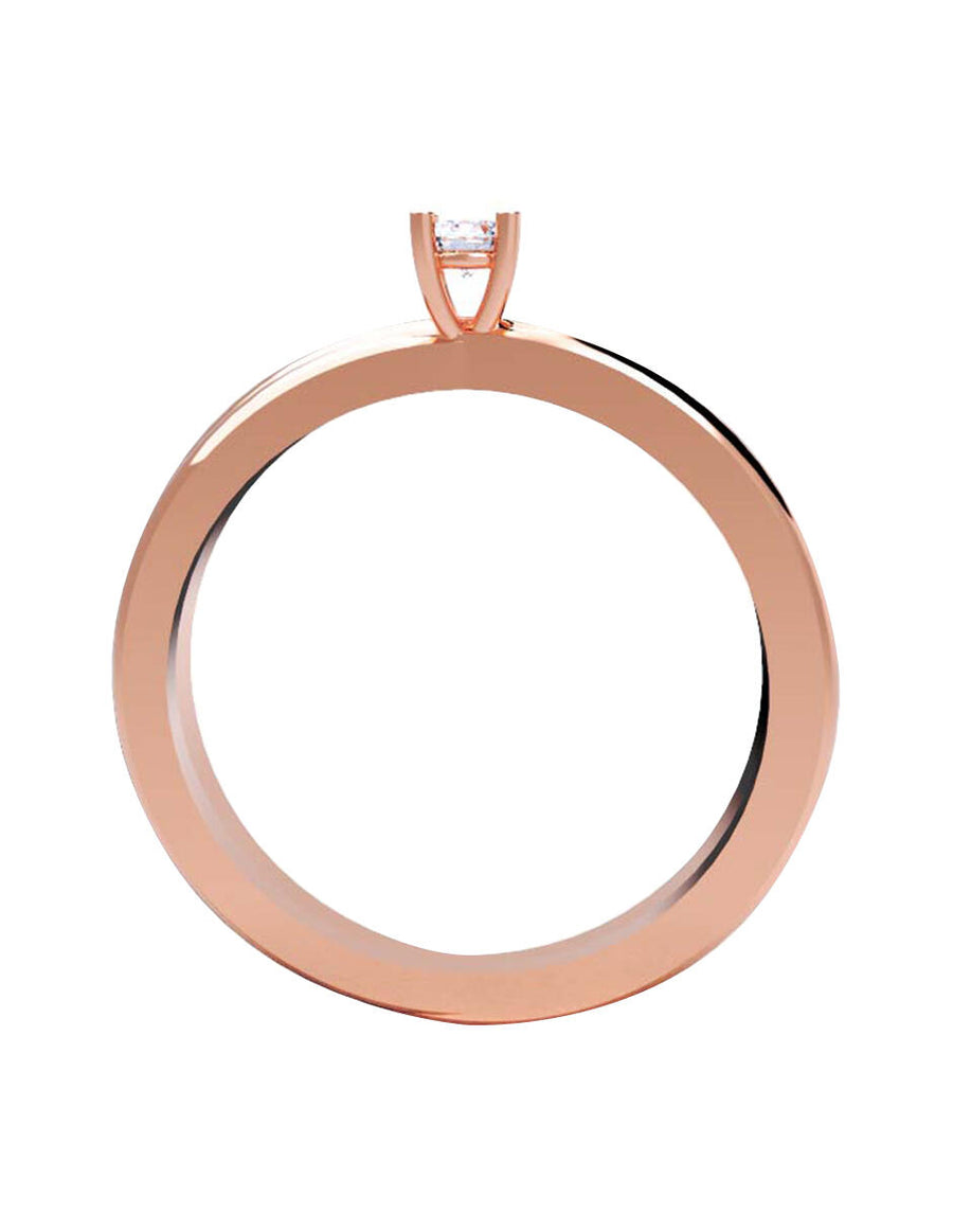 ANILLO DE ORO CON CIRCONIA