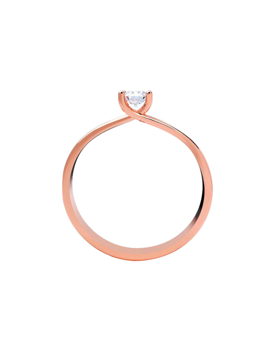 ANILLO DE ORO CON CIRCONIA