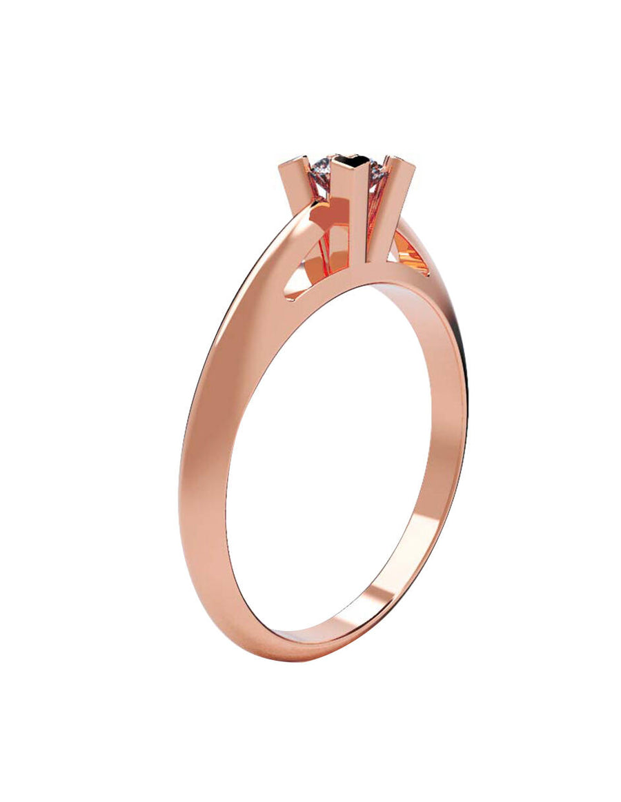 ANILLO DE ORO CON CIRCONIA