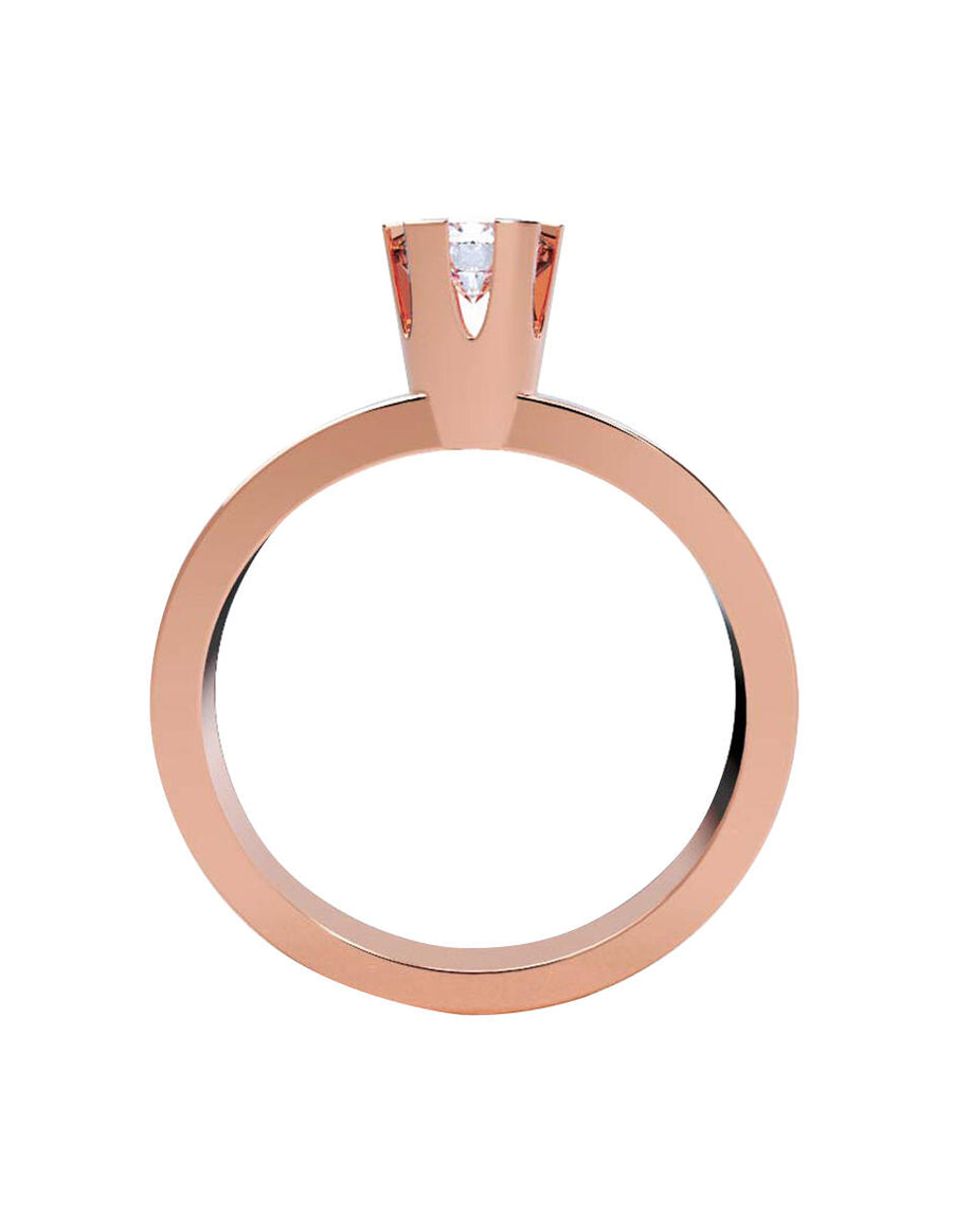 ANILLO DE ORO CON CIRCONIA