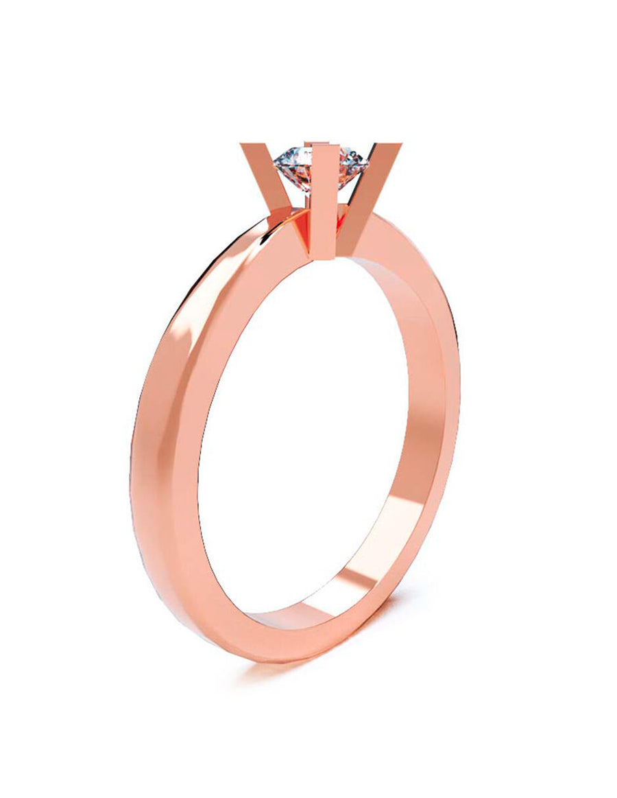 ANILLO DE ORO CON CIRCONIA