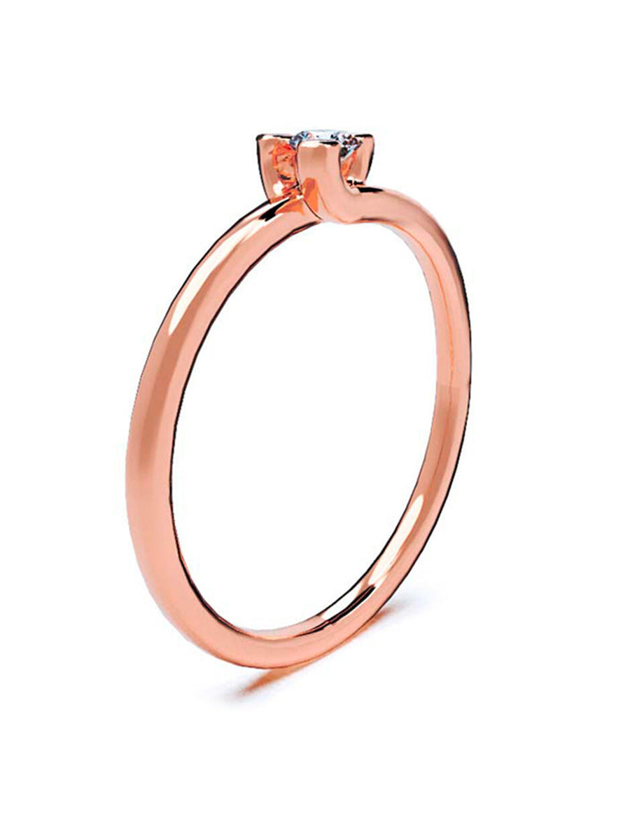 ANILLO DE ORO CON CIRCONIA